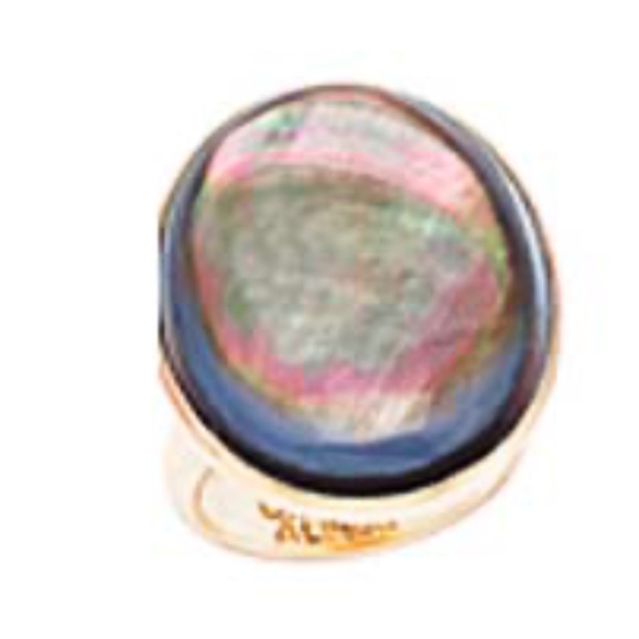 MOTHER OF PEARL RING, ADJUSTABLE ONE SIZE, SUBTLE MULTICOLOURS, LARGE OVAL, - Picture 1 of 1